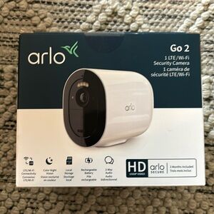 NWOT Arlo Go 2 Camera